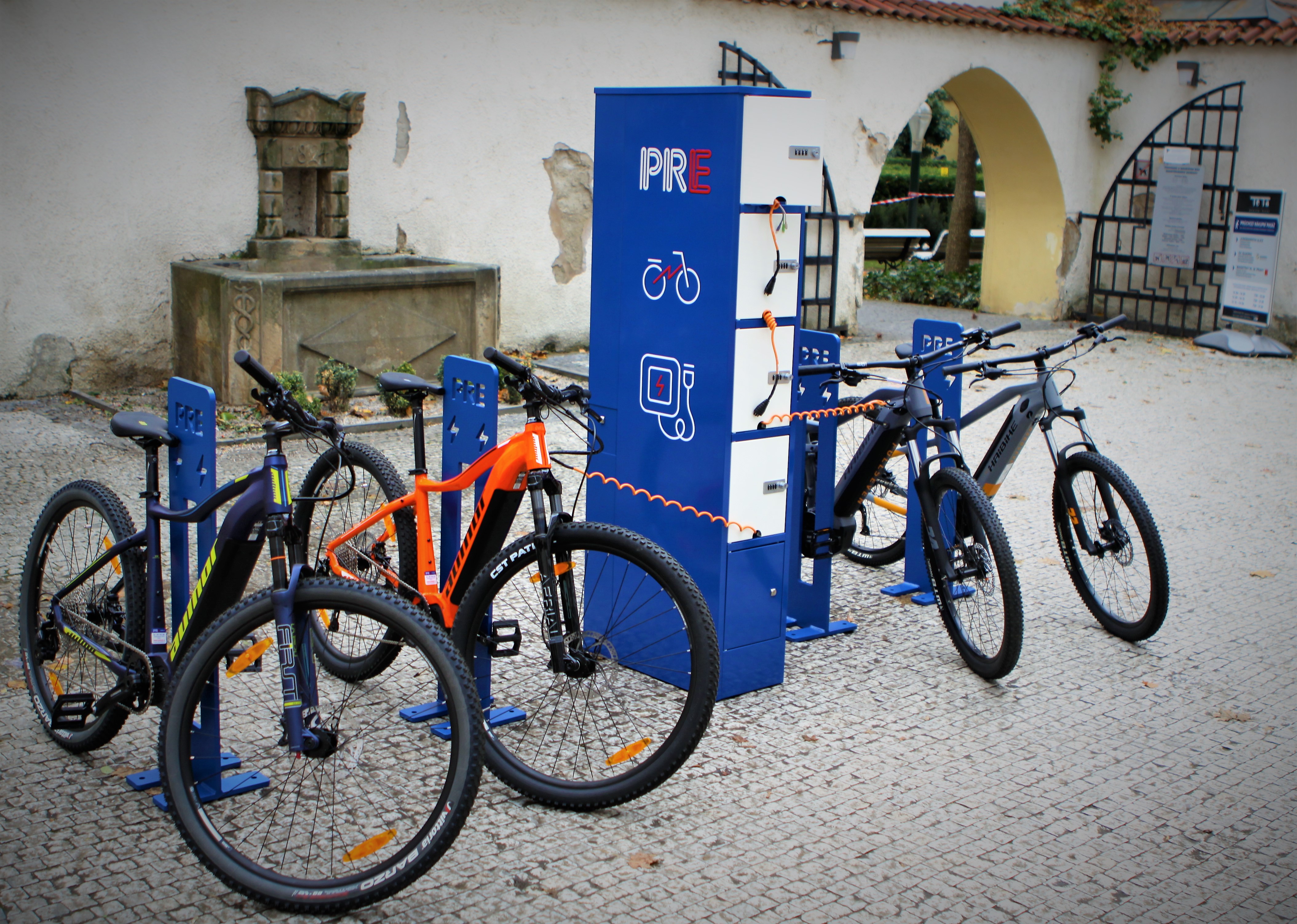 DP dobíjecí stanice elektrokol PREedock II